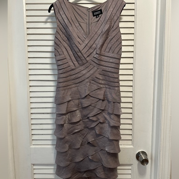 Women’s dress size 4 - Picture 1 of 7
